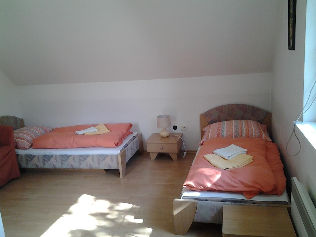 Penzion Richnava Stiavnicke Bane Rom bilde